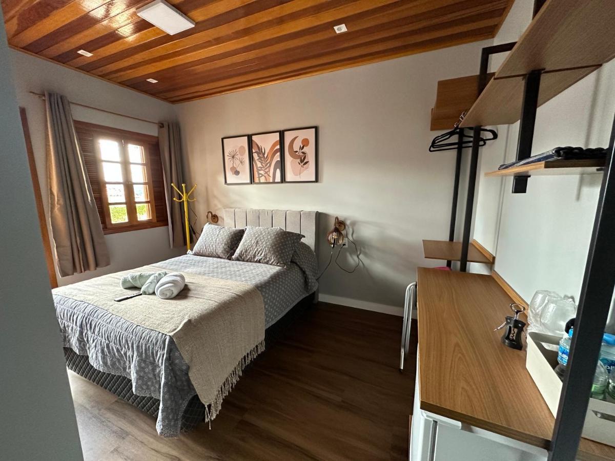 Casa de hóspedes Paz Na Montanha - Tesouro Escondido Em